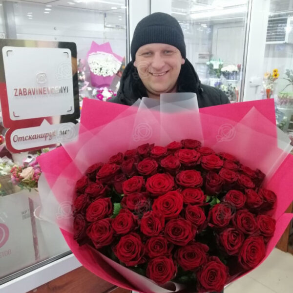 Букет из красных роз 70-80 см купить с доставкой в Нижнем Новгороде